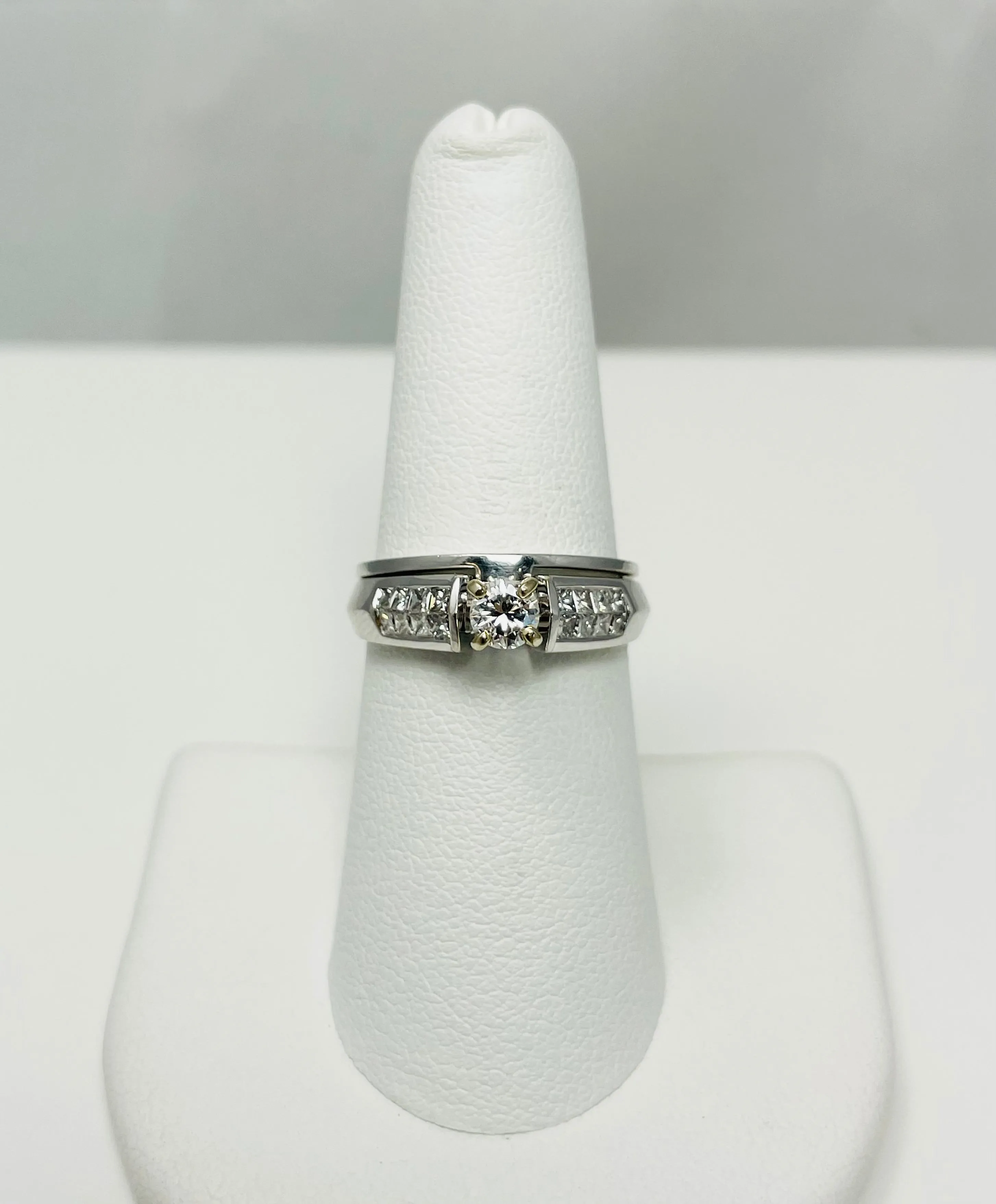 .70ctw Natural Diamond 18k White Gold Engagement Ring Set