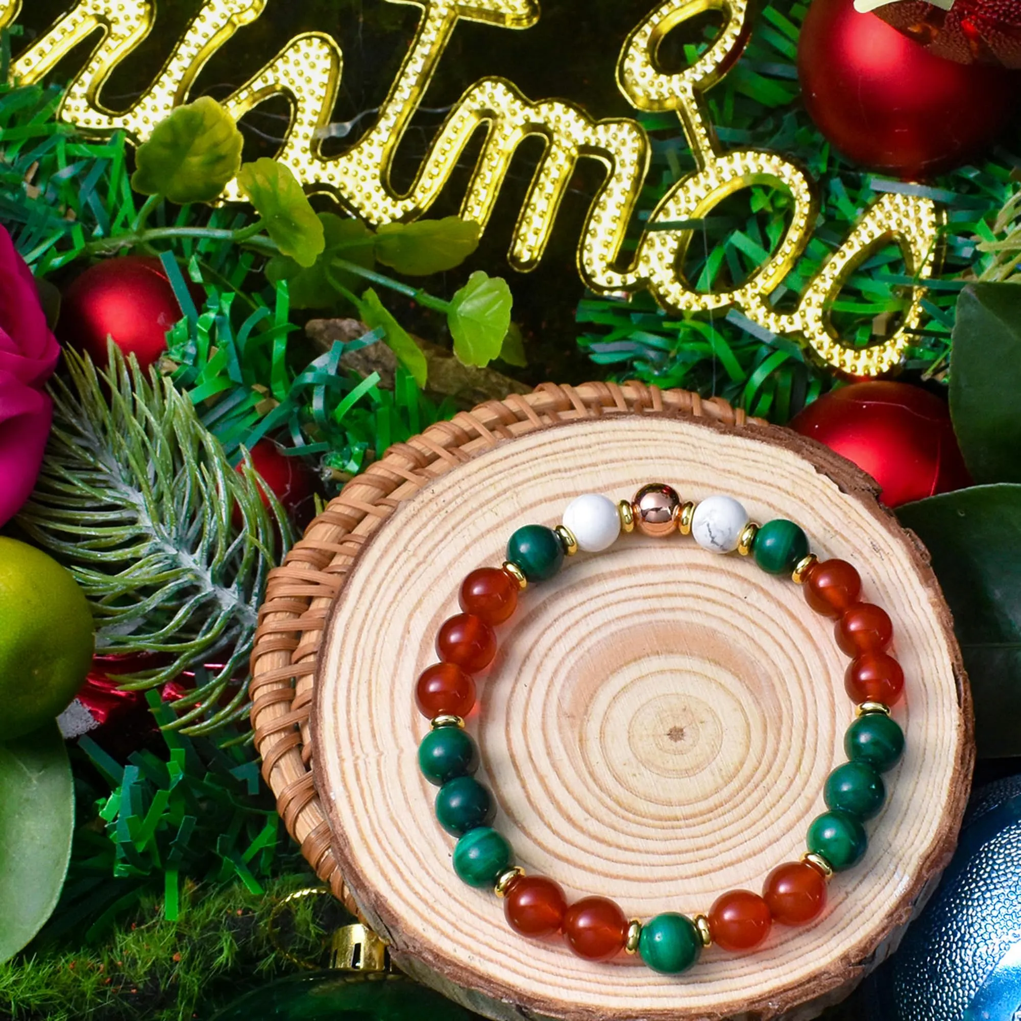 Ayriwoyi Christmas Bracelet Malachite Bracelet Healing Crystal Stone Bracelet Red and Green Bracelets Carnelian Stone Beaded Bracelet for Women Christmas Gifts for Women