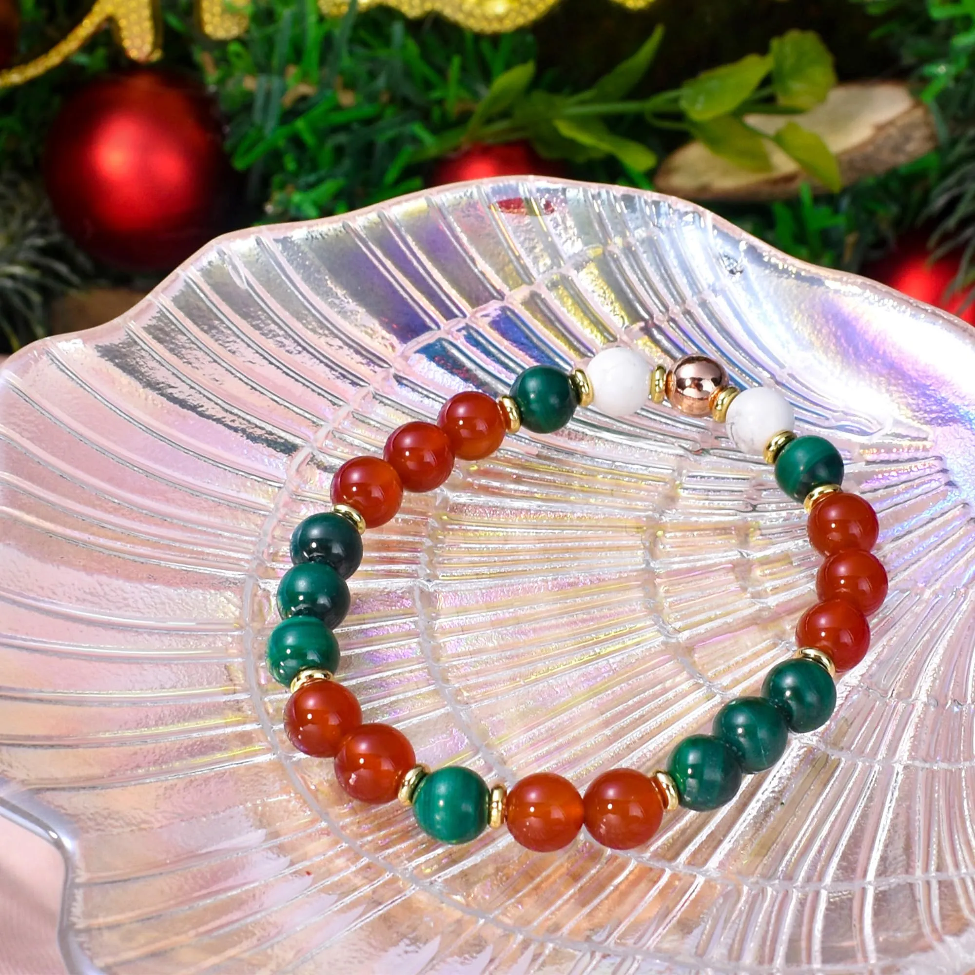 Ayriwoyi Christmas Bracelet Malachite Bracelet Healing Crystal Stone Bracelet Red and Green Bracelets Carnelian Stone Beaded Bracelet for Women Christmas Gifts for Women