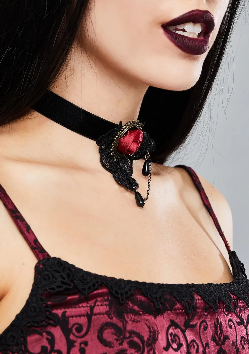 Gothic Rose Velvet Necklace