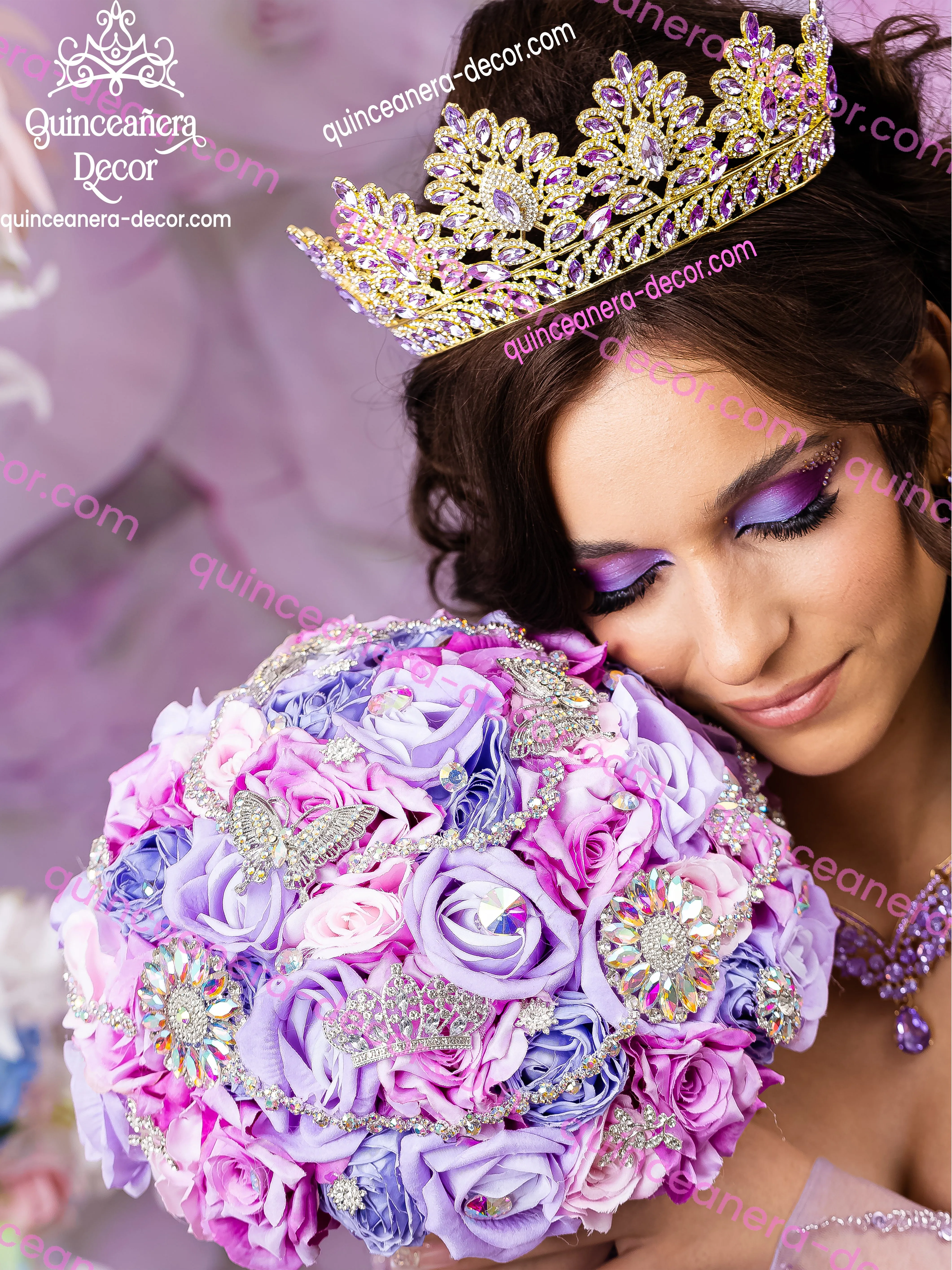 Lilac Iridescent ramo para quinceañera 9 inches