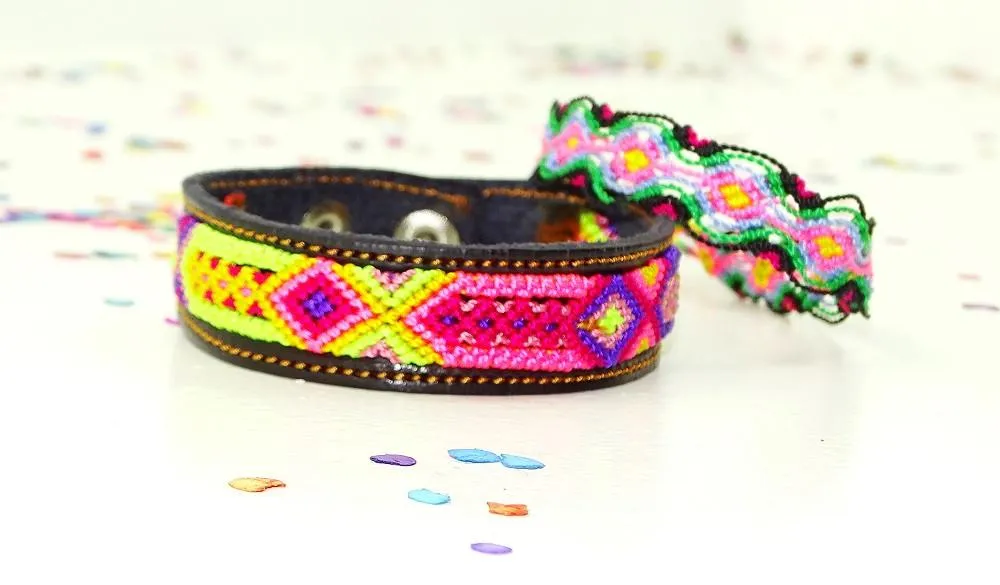 Mexican Friendship Bracelet Set in Pink & Black