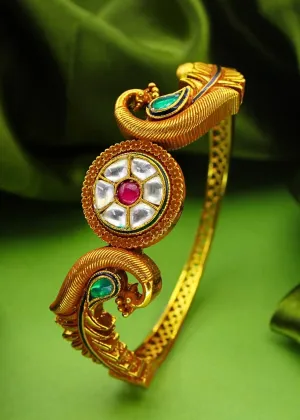 RAVISHING KUNDAN BRACELET