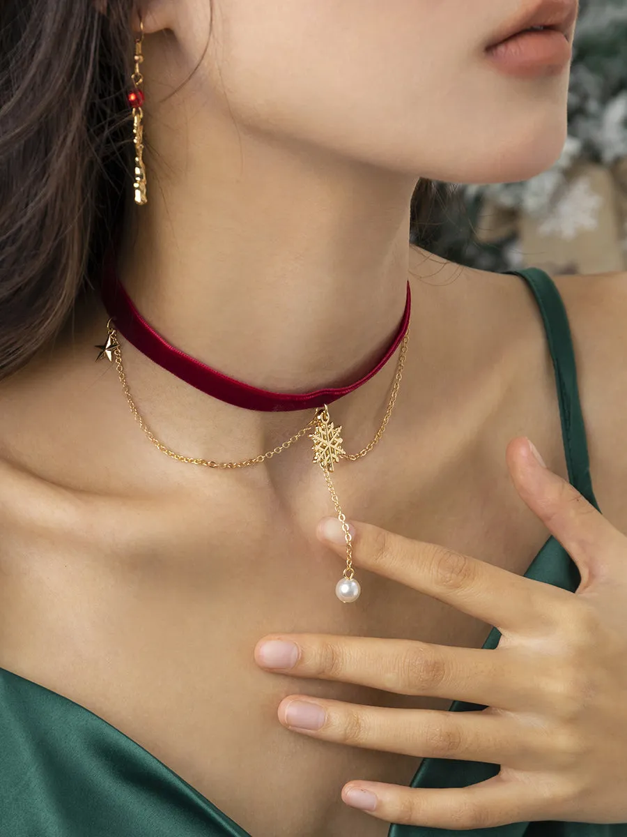 Red Velvet Christmas Snowflake Necklace