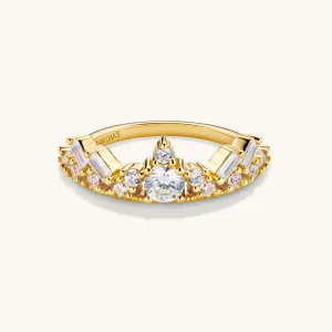 Treasure Crown Ring in Gold